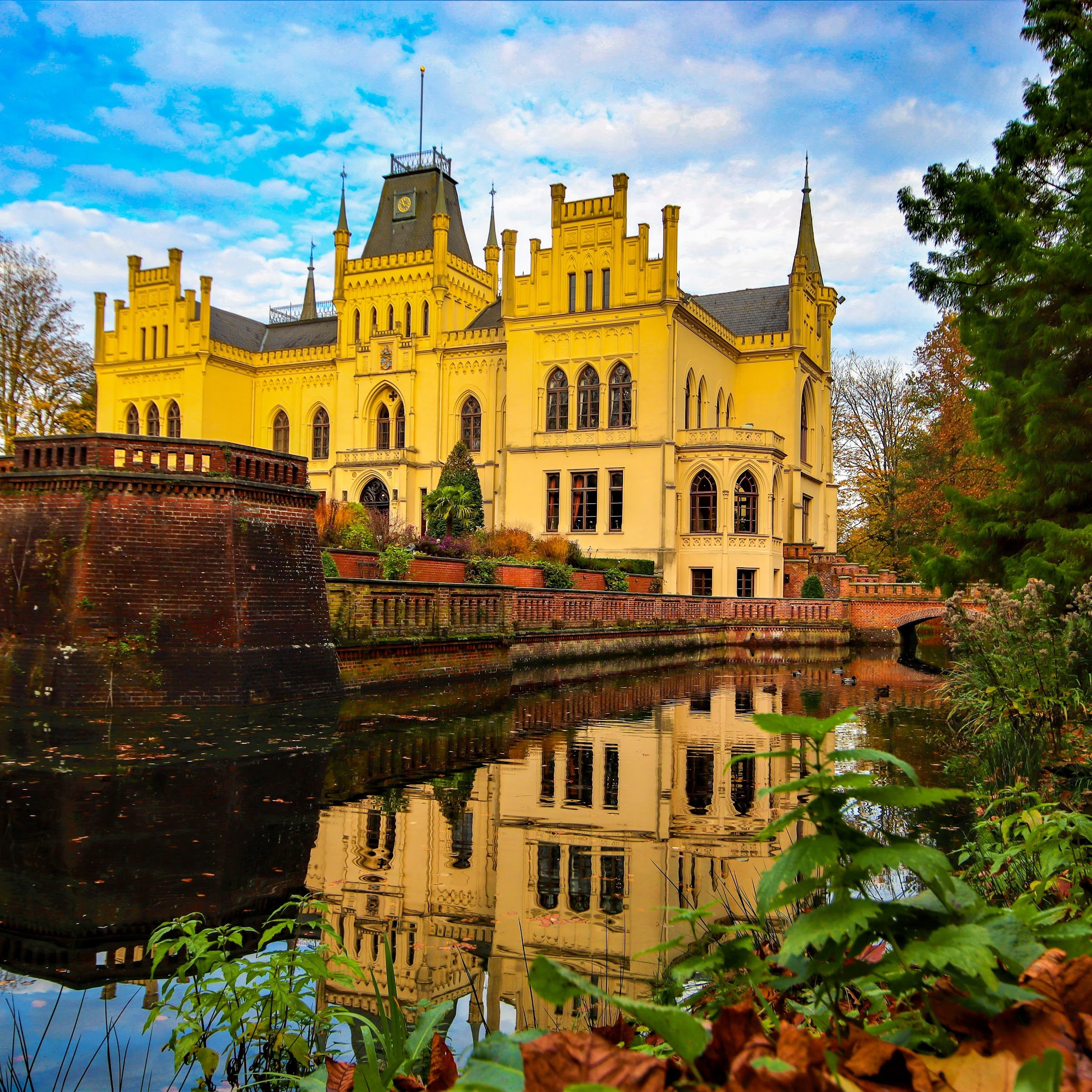 Schloss Evenburg (Castle Evenburg) - Centre for Horticulture